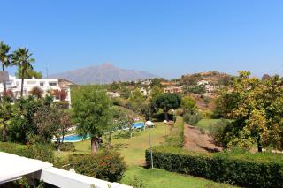 appartement gelegen aan de golfbaan op La Quinta Benahavis Marbella - 2