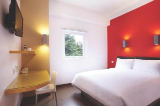 Amaris Hotel Cimanuk Bandung - Bandung - 3