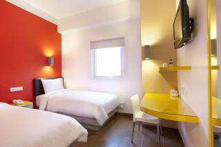 Amaris Hotel Cihampelas - Bandung - 8