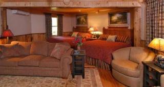 Village Inn - Blowing Rock - 1
