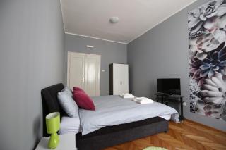 Hostel Fine - Belgrad - 9