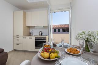 Central Boutique Apartments with balconies, in walking distance to the sea - Zadar - 8