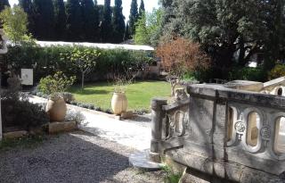 Logis Hôtel - Restaurant Résidence Les Cèdres - Villeneuve-lès-Avignon - 4