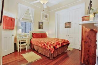 The Burgundy Bed and Breakfast - New Orleans - 3