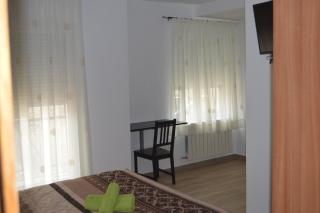 Hostal Rural Amador - Puente de Vadillos - 3