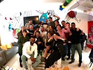 Whole Wide World Hostel - Zagreb - 9