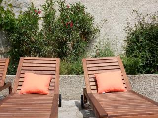 Vintage Holiday Home in Lanas with Swimming Pool - Lanas - 4