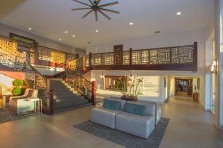 Best Western Plus Hilltop Inn - Redding - 6
