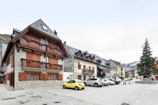 Arties Luxury Apartments DUPLEX con Parking y guardaski en RUDA - Arties - 9