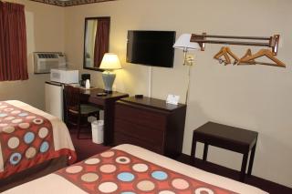 Knights Inn Albany - Albany - 1
