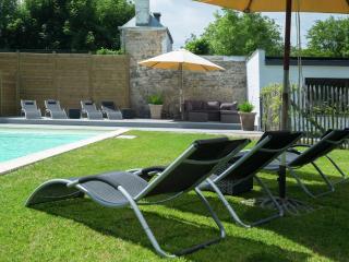 Modern Mansion in Hastière par Delà with Pool - Hastière-par-delà - 1