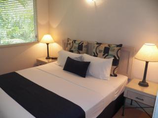 Palm Cove Tropic Apartments - Palm Cove - 5