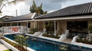 Tuana Hotels Brook Pool Access - 4