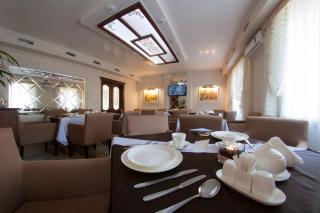 Naftusya Hotel - Truskavets - 8