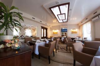 Naftusya Hotel - Truskavets - 7