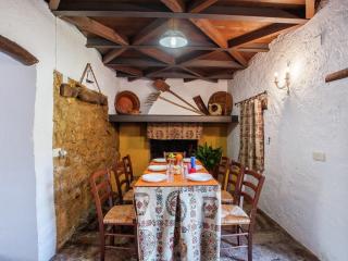 Belvilla by OYO La Casa Vieja - Fuentes de Cesna - 1