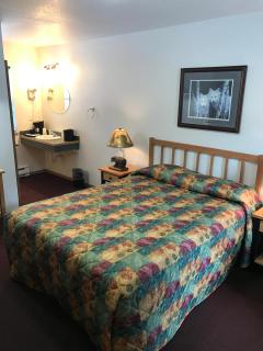 Harborview Inn - 5