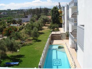 Popi Hotel Apartments - Agia Marina Nea Kydonias - 8