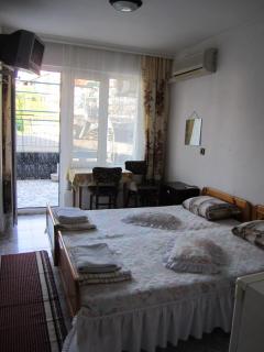 Central Guesthouse - Nesebar - 6