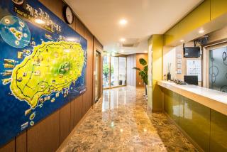 Champion Hotel - Jeju-stad - 9