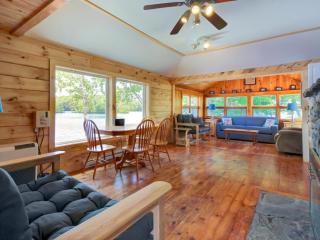Damariscotta Lakefront Retreat - Waldoboro - 4