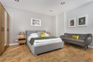 Venetian House Market Square Aparthotel - 4