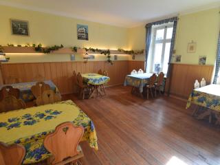 Holiday Home in �rzig near forest - Ürzig - 6