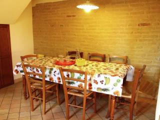 Country House in Tuscany with Pool & Scenic Views - Reggello - 8