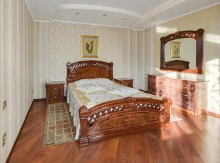 Ghostinitsa "Lina" - Petropavlovsk - 2