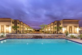 Savannah Park Luxury Apartments - 0