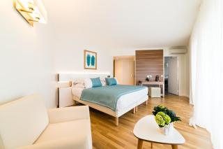 Hôtel Hélios - Juan-les-Pins - 2