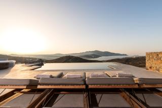 Villa Amra - Secluded Mykonos Haven with Sea Views, Heated Pool, Gym & Hammam - Ftelia - 2