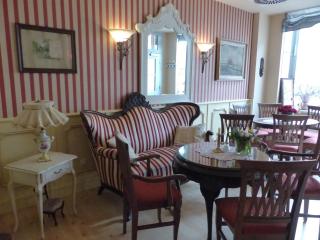 Cafe 28 & Pension am Markt - Wismar - 7