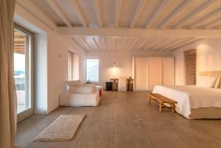 Villa Amra - Secluded Mykonos Haven with Sea Views, Heated Pool, Gym & Hammam - Ftelia - 4