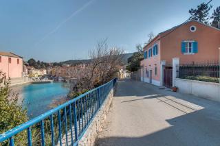 Narcis Central Apartment with Sea & City Views - Veli Lošinj - 3