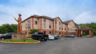 Best Western Garden Inn - 9