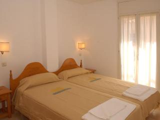 Belvilla by OYO Comte de Empuries Apt B - Empuriabrava - 8