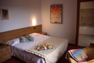 Hotel Lux - Alessandria - 9