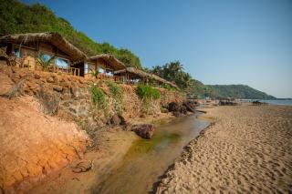 Blue Lagoon Resort Goa - Cola - 5
