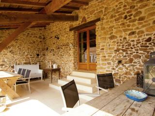 Spacious holiday home with heated pool - Roussines - 0