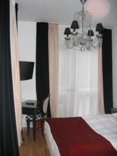 Hotel Aleksandra - Düsseldorf - 1