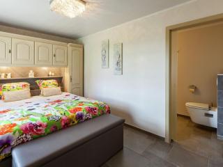Holiday home Petite Gite in Le Bizet - Le Bizet - 3