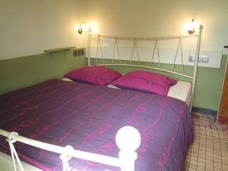 Holiday Home with Trampoline Fun - Poperinge - 7