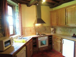 Holiday home in Viroinvlal with garden - Treignes - 6