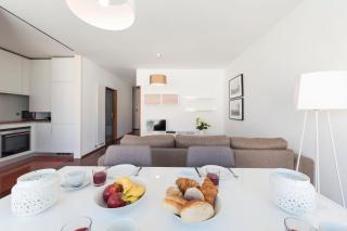 LovelyStay - Casas Brancas - Modern Apartment with Balcony & free private parking - Oporto - 8