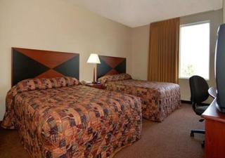 Sleep Inn & Suites Ft Lauderdale International Airport - 4