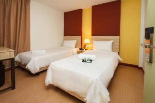 Hotel Sentral Kuala Terengganu - Kuala Terengganu - 1