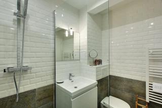 Pick A Flat's Apartment in Eiffel Tower- Boulevard de Grenelle - Paris - 3