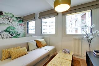 Pick A Flat's Apartment in Eiffel Tower- Boulevard de Grenelle - Paris - 1