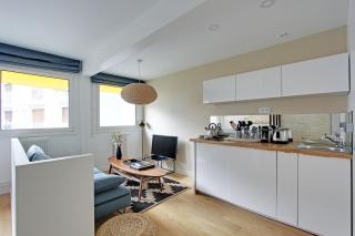 Pick A Flat's Apartment in Eiffel Tower- Boulevard de Grenelle - Paris - 7